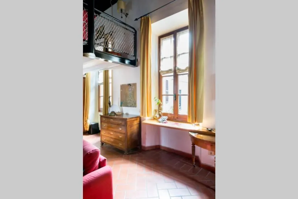 Loft In Pieno Centro Storico Apartment Como